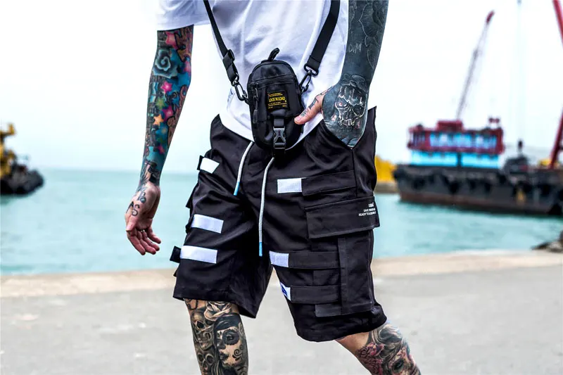Multi Pockets Cargo Baggy Shorts 3
