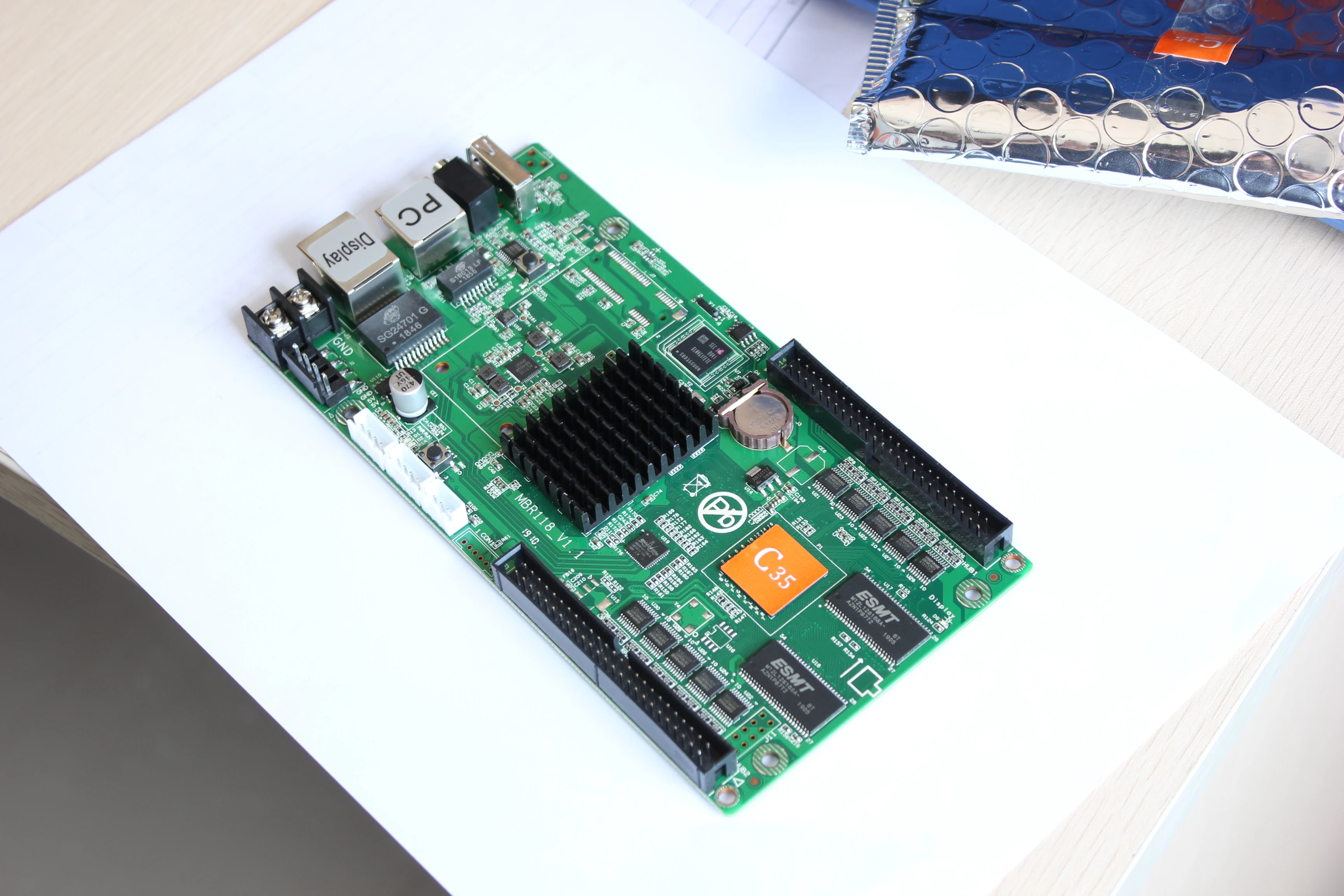 Huidu HD-C35 with HUB75B board Outdoor/Indoor Full