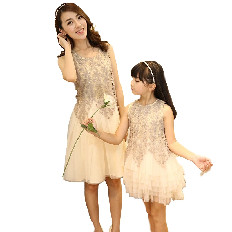 

2019 mom and daughter dress princess wedding dress mommy and me family look dress matching mother daughter dresses clothes