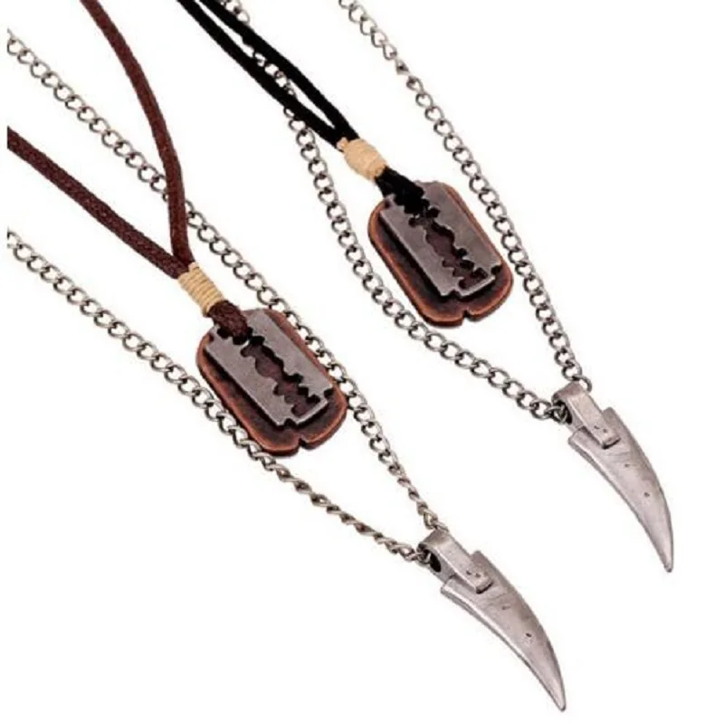 

2018 Vintage Mens Necklace Alloy Animal Wolf Tooth Razor Blade Pendants Necklace Multilayer Metal Chain Choker Male Punk Jewelry