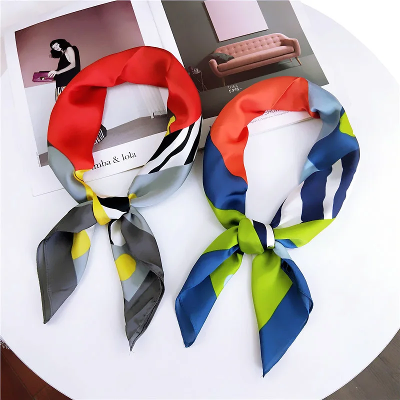 

Square Scarf Women 2019 Small Silk Cartoon Unicorn Print Scarf Neckerchief Bufanda Mujer Decorative Neck Showl Wrap Bandanna