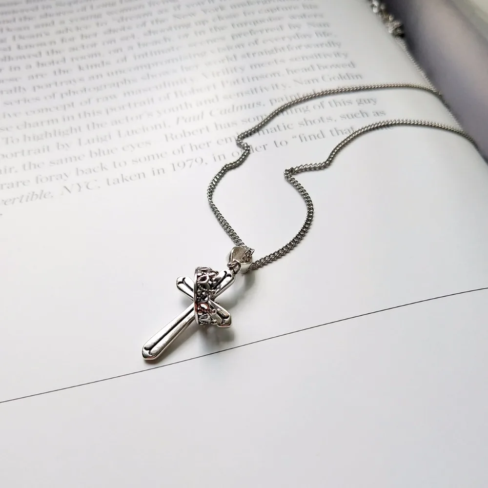 

fashion 925 Sterling Silver cross drop necklace queen crown Jewelry Pendant Chain Necklace