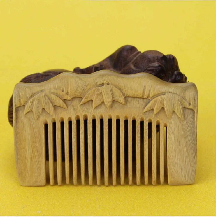 

2019 New arrival 1pcs Natural handmade Green Sandalwood peony Boutique Comb hairdressing professional health care wooden Combs