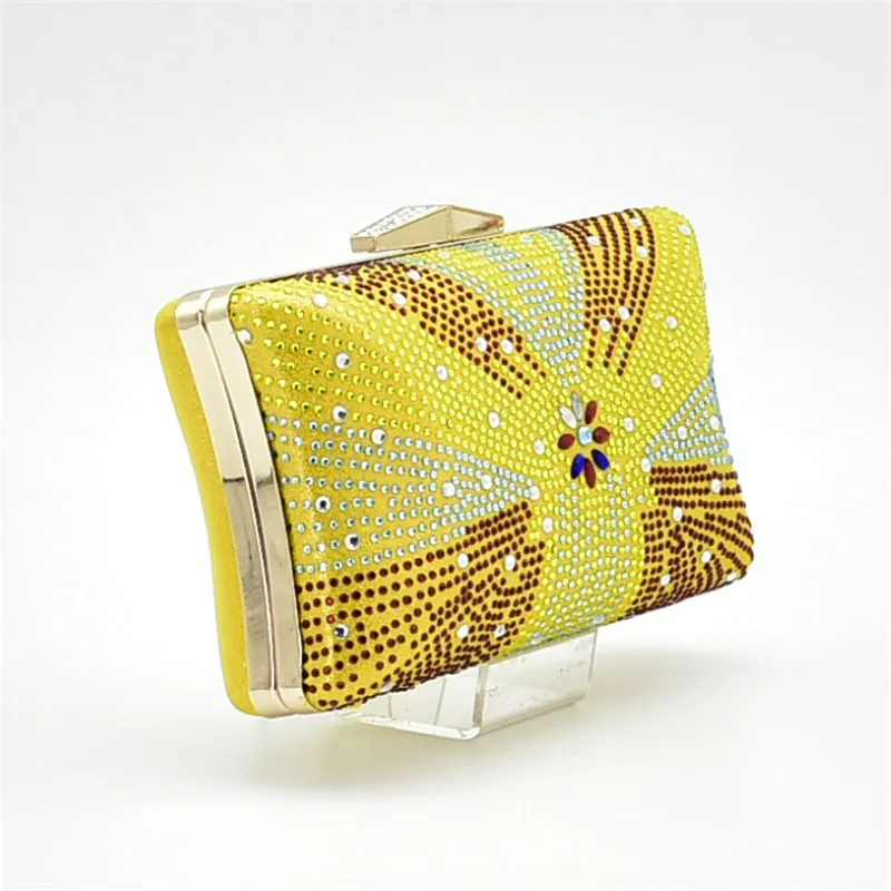 Nigeriano rojo Mujeres Bolsa Señoras Decorado púrpura Negro África Zapatos Conjunto azul Rhinestone De Con Y Matching Establece amarillo Bolsas 2018 q4UOq7A