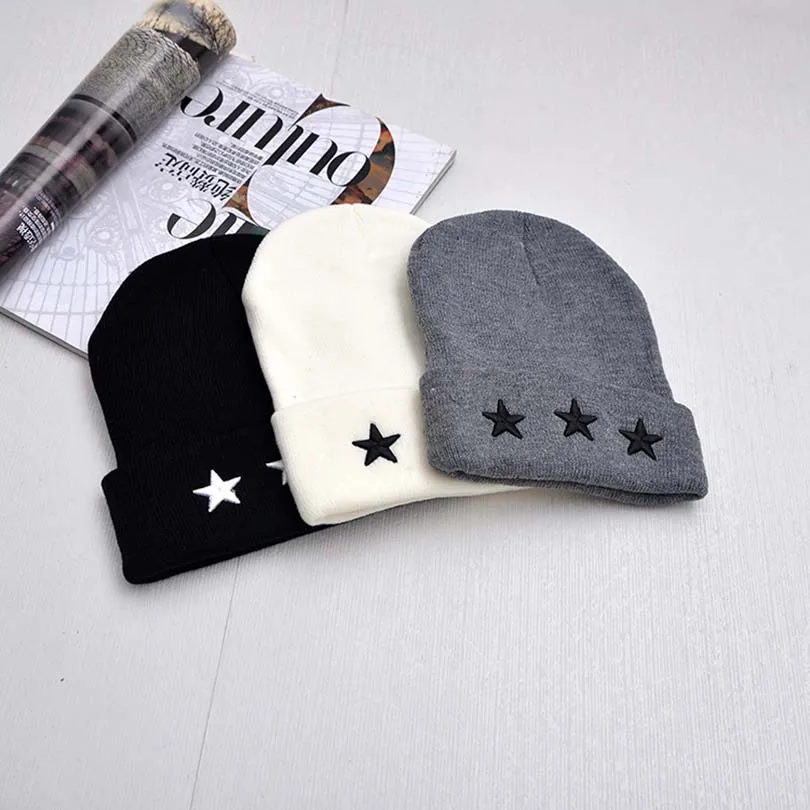 Brand New Spring Winter Beanie Hat for Men Women 3 Stars Pattern Fashion Black White Knitted Gorros Fitted Female Casual Hats