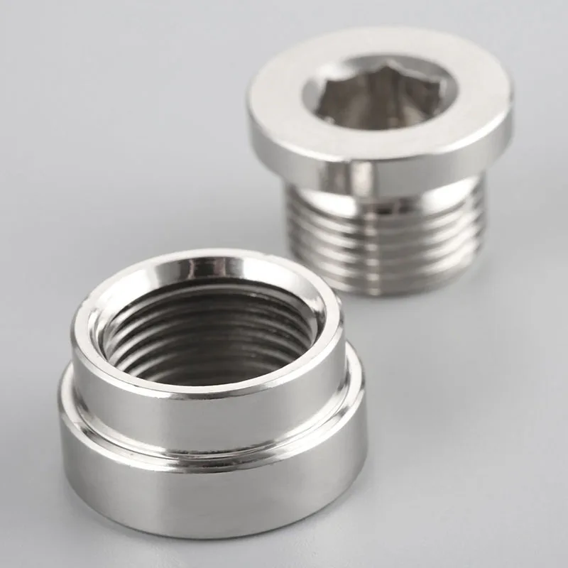 

2pcs Set silver Universal O2 Oxygen Sensor Weld On Bung Bolt Hexagon Plug Kit M18x1.5 for car interior accessories new Plug