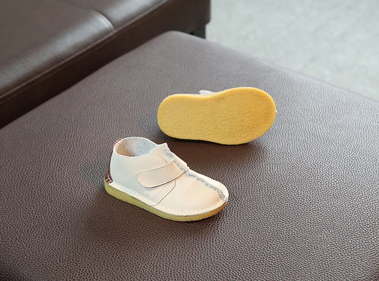 Sapatos de Couro Sapatos de Bebê Macio das Meninas Sapatos da Moda Novas Crianças Sapatos Casuais Menino Pequeno Fundo Princesa 2019 9 2019 Novas crianças sapatos de couro sapatos