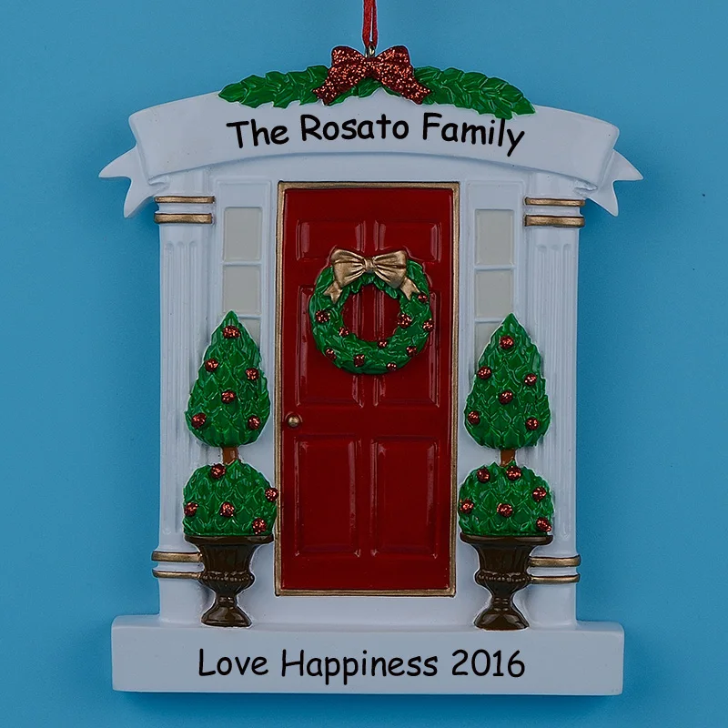 Wholesale Resin Wreath And Pine Tree Red Door Personalized Christmas