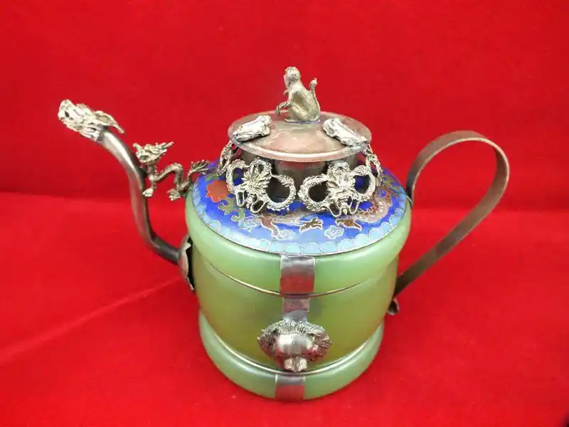 Chinese old Tibetan silver Dragon Lion Green jade Cloisonne teapot Monkey V