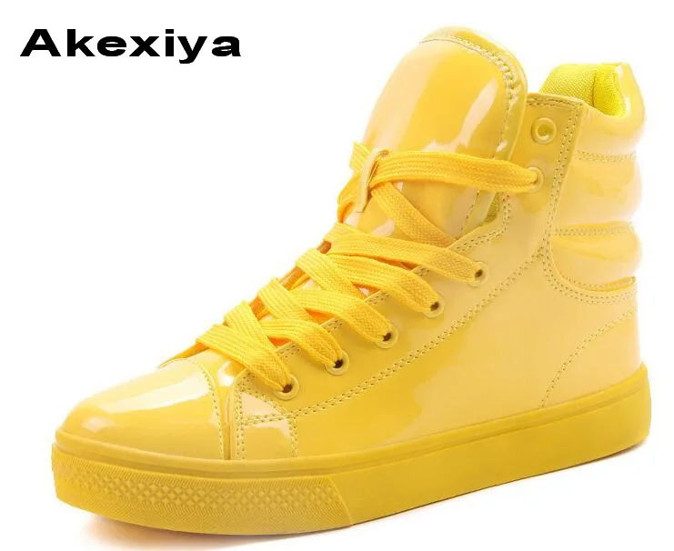 Prix pour Akexiya 2017 Nouveau style superstar Fluorescent Couleur Bonbons Colorés En Cuir Verni PU Chaussures Prix pour Akexiya 2017 Nouveau style superstar Fluorescent Couleur Bonbons Colorés En Cuir Verni PU Chaussures