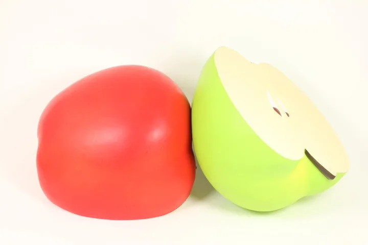 9763987682_793384407