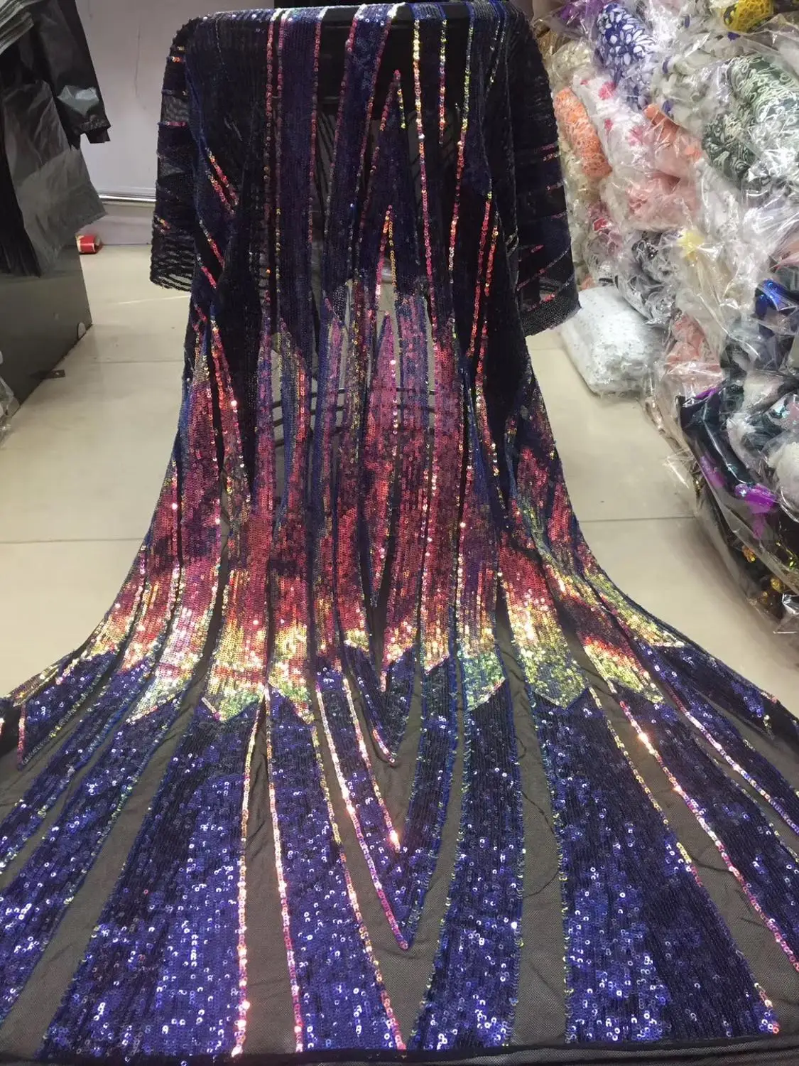 

2019 Multicolor african lace fabric 2019 high quality lace french mesh fabric sequins nigerian swiss lace fabrics for dress