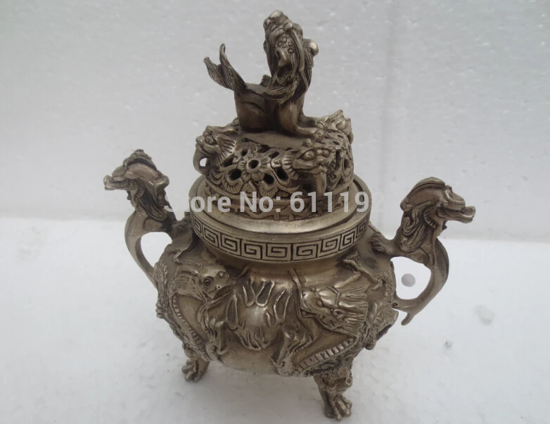 

Exquisite carved lion Tibet silver censer, antique home decoration Metal Crafts