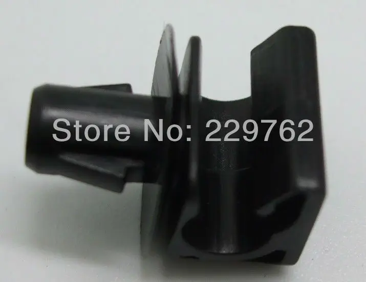 Free Shipping Routing Clip For Toyota Hiace Auto Fastener Push Clips