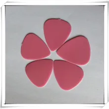 1000 шт. в партии пустые розовые нейлоновые медиаторы для гитары, нейлоновые медиаторы толщиной 0,71 мм, медиаторы для гитар