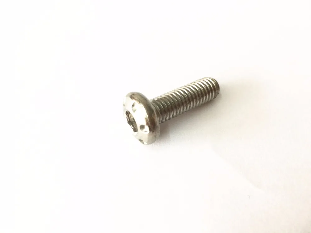 

Rear carrier Bolt M8 X 25 for Keeway Benelli Generic Ksr Moto RKV VLC VLM Code Blur 125 150 200 Stels Flame 200 Aero Tomcat