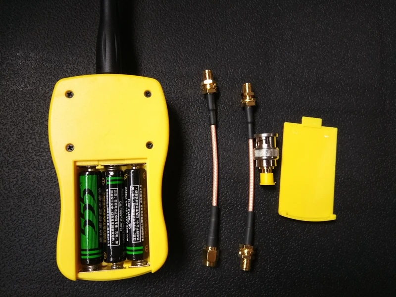 

Professional GY561 1MHz-2400MHz frequency meter 2 connector cable Power Measuring Tool for walkie talkie