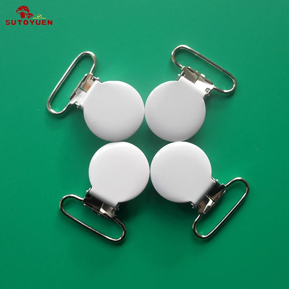 2018 New 50pcs Sutoyuen Round Metal Pacifier Clip Suspender Soothers Holder Clips For Baby Dummy Pacifier Chain Clips Lead Free 