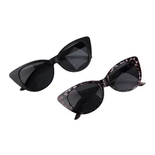 2018 Summer Super Popular Sexy Mod Chic Cat Eye Sunglasses Women Inspired Retro Sun Glasses Shades New Arrival Accessories