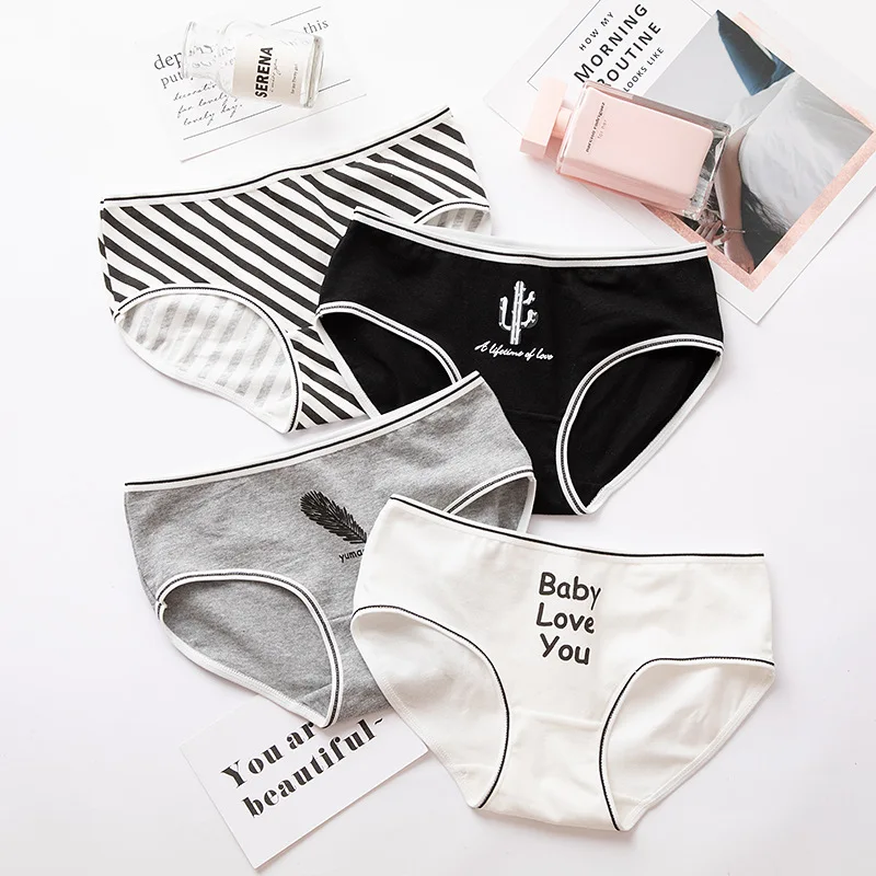 Women's Panties Cotton Briefs Cartoon Print Girls Underwear Ladies autumn Winter Panty Female Sexy lingerie underpants 2018 Women's Panties Cotton Briefs Cartoon Print Girls Underwear Ladies autumn Winter Panty Female Sexy lingerie underpants 2018