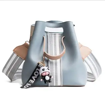 

Cute Bucket Shoulder Bag Small Wide Guitar Strap Girl Designer Handbag High Quality PU Leather Women Messenger Bag 2019 LW-268