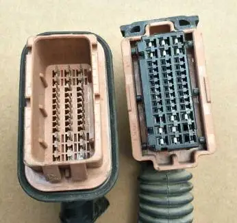 

Automotive connector door body harness connector USED