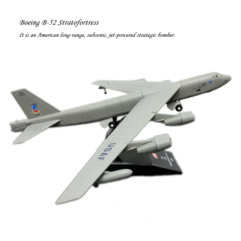 

AMER 1/200 Scale Military Model Toys USA Boeing B-52 Stratofortress Diecast Metal Plane Model Toy For Collection/Decoration/Gift