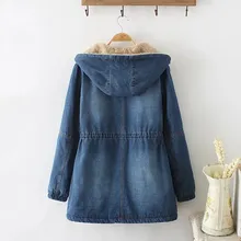 Новинка, модное женское джинсовое пальто из овечьей шерсти, Повседневная утепленная верхняя одежда с капюшоном и длинным рукавом, зимняя джинсовая куртка средней длины