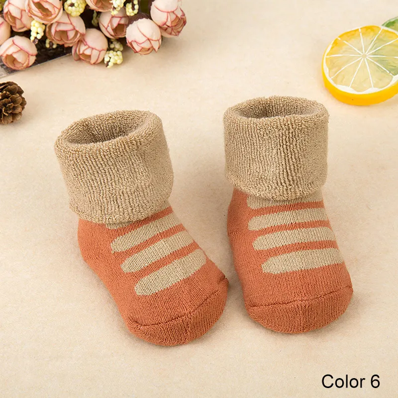 REAKIDS/Детские хлопковые носки для новорожденных девочек и мальчиков; сезон зима-осень; теплые махровые тапочки в полоску для малышей; новые брендовые Детские носки в горошек со звездами - Цвет: F