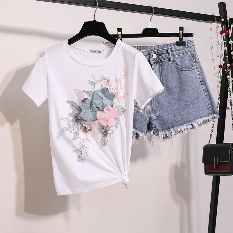 

HAMALIEL New Summer Women 2 Piece Set White 3D Floral Sequine Embroidery Beading Tshirt + Jean Tassel Short Pants Sets For Woman