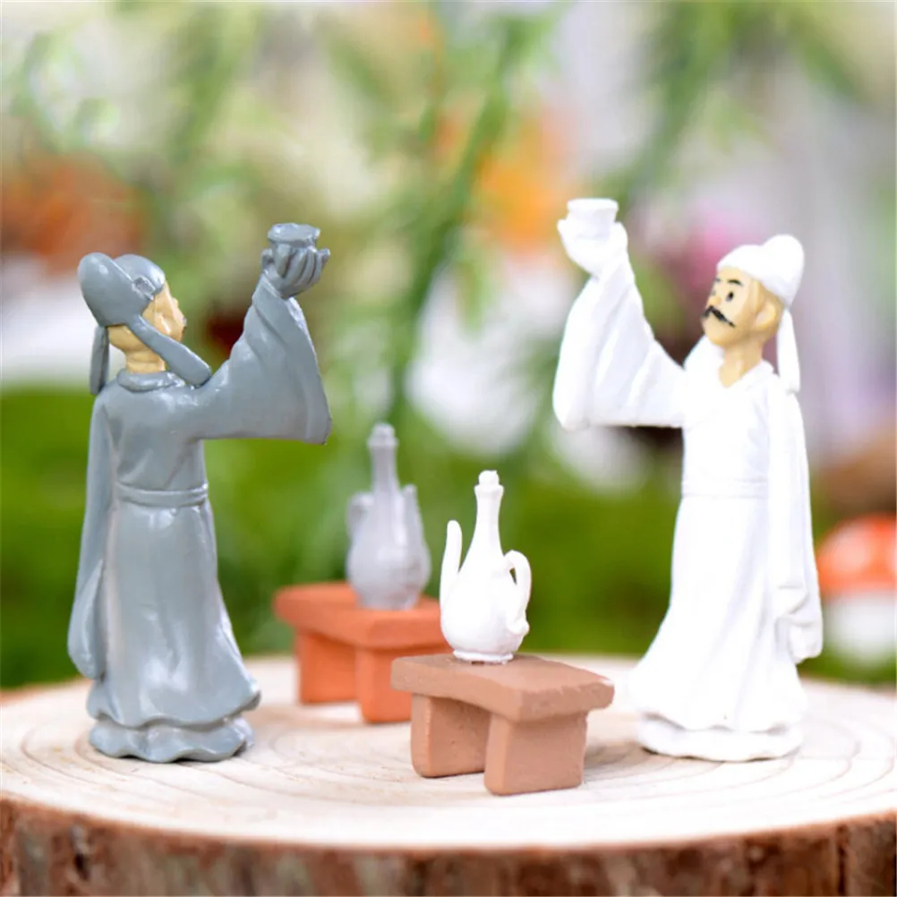 2pcs/lot Home decoration DIY Drinking poet fairy garden miniatures gnomes moss terrariums resin crafts figurines