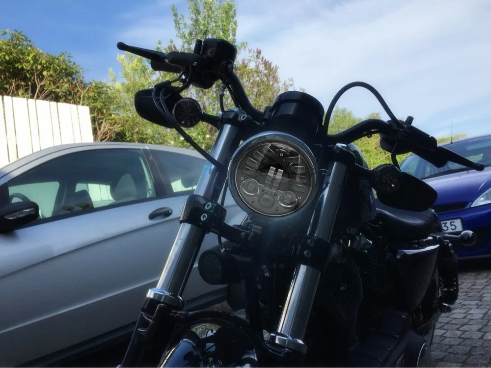 BlackChrome 5-34 Adaptive Driving Headlamp For Harley Dyna Street 500 750 XG Parts 5.75 Inch Round LED Headlight (3)