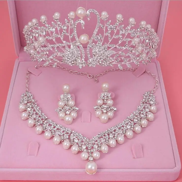  Womens Crystal Pearl Jewelry Hair Crown Headpiece Necklace Pendant Earrings Sets (7)