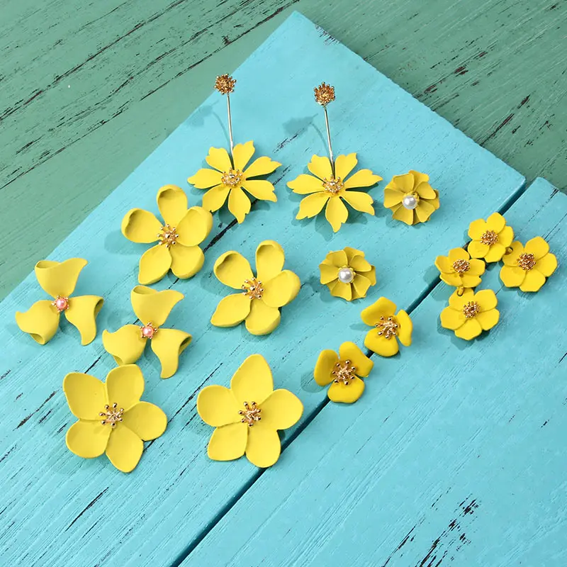

JJFOUCS New Cute Yellow flower Drop Dangle Earrings For Women Korean Fashion Summer Style Floral Earrings Party Wedding Jewelry