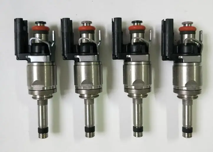 

4PCS Fuel Injector 313366533 For Volvo S60 S80 V60 V70 XC60 XC70 2.0L 2014 2015