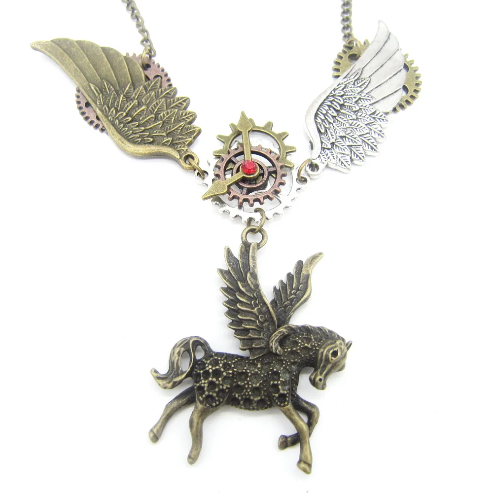 

2018 New Arrival Mythic Style Wings and Wisdom Horse Pendant Necklace