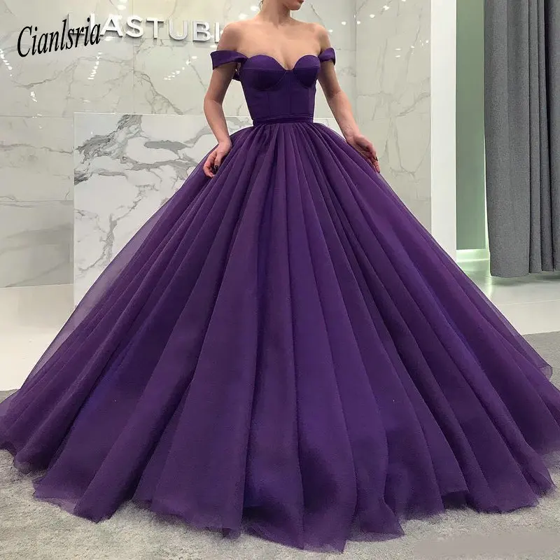 Фиолетовые пушистые длинные платья для Quinceanera сексуальное открытое плечо