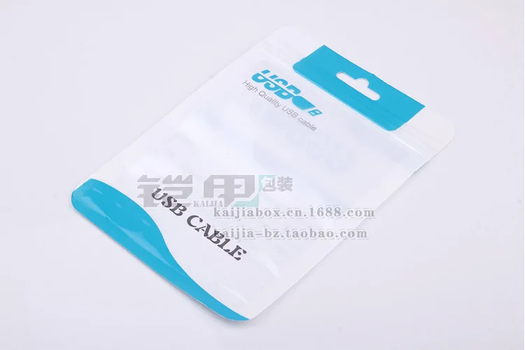 3223789820_53577761