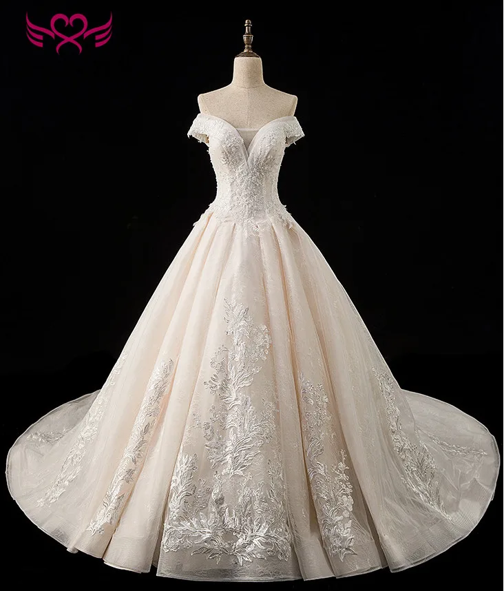 Sheer Cap Sleeves Boat Neckline Sequined and Beading Beautiful Appliques Fancy Embroidery Champagne Wedding Gown Lace up  WX0017