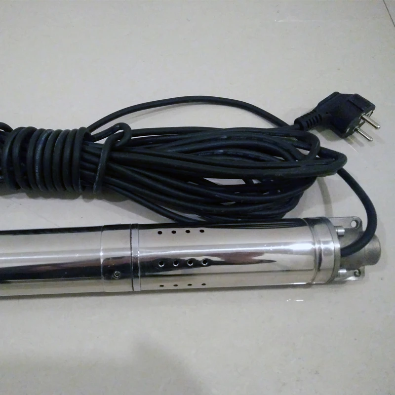 Pompe Eau 55m Hauteur Pompe Immergée Inox 370W 1000L/h - Câble 15m