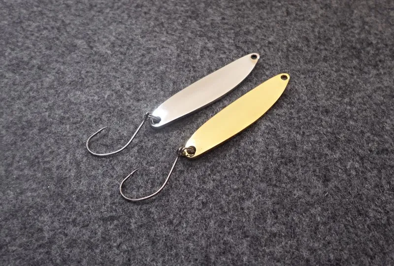 1Pcs Metal Spinner Spoon Fishing Lure Gold Silver Rotating Hard Baits For Trout Pike Peche Feather Treble Hook Tackle