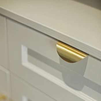 

Simple brass cabinet door handle Nordic modern ins wind drawer handle drawer cabinet knobs and handles brass furniture handle
