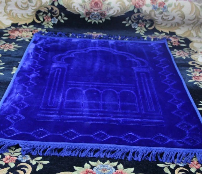 Baratos La nave de la gota 80*125cm gran espesar franela suave cobija de oración MashaAllah viajar islámica alfombrilla para oración musulmana Alfombra Salat