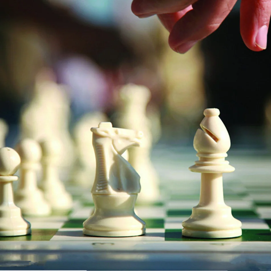 

97mm 77mm 64mm Chess Game Medieval Chess Pieces Chess Set 35cm 43cm 51cm Chess Board Travel Games Entertainment Board Game Kids