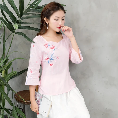 Casual Vintage Embroidery Blusas Women Cotton And Linen White Plus Size Women Clothing V-neck Flare Sleeve Women Tops