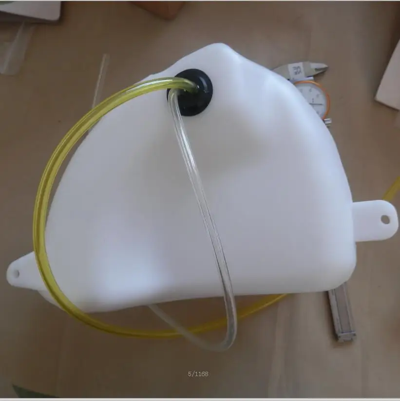 TRIANGLE FUEL TANK 1.5L 49CC SCOOTER 2