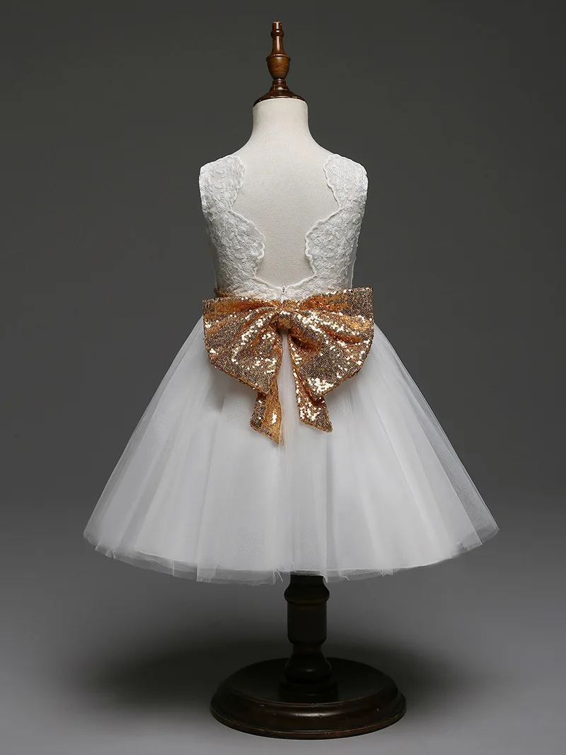 4338056051_1933995610