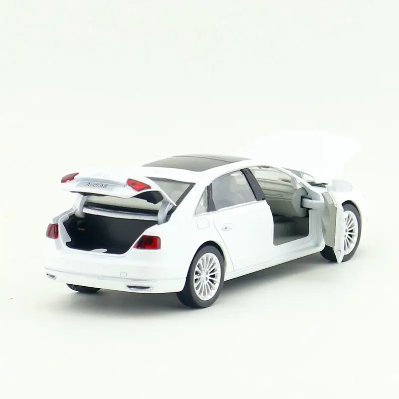 Audi A8 (6)