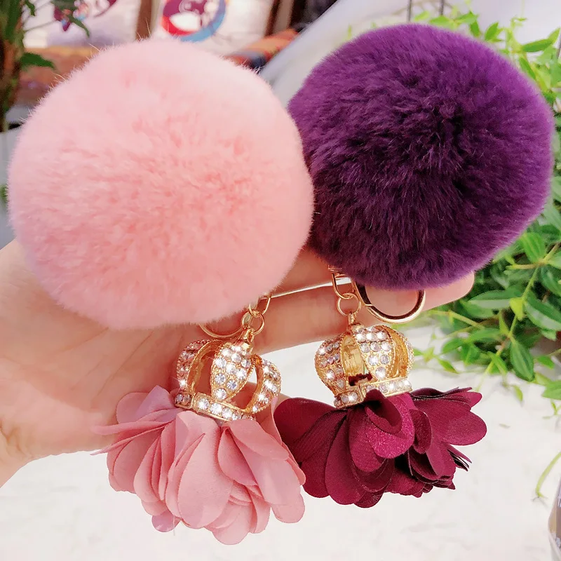 

Fashion Gift Crystal Crown Keychain Hand Made Pompom Key Chains Key Rings For Car Bag Pendant Decorative