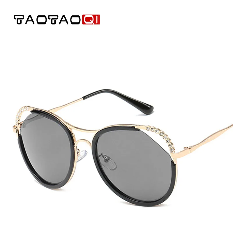 TAOTAOQI Модные металлические солнцезащитные очки кошачий глаз Для женщин Брендовая Дизайнерская обувь носить алмаз женский Винтаж